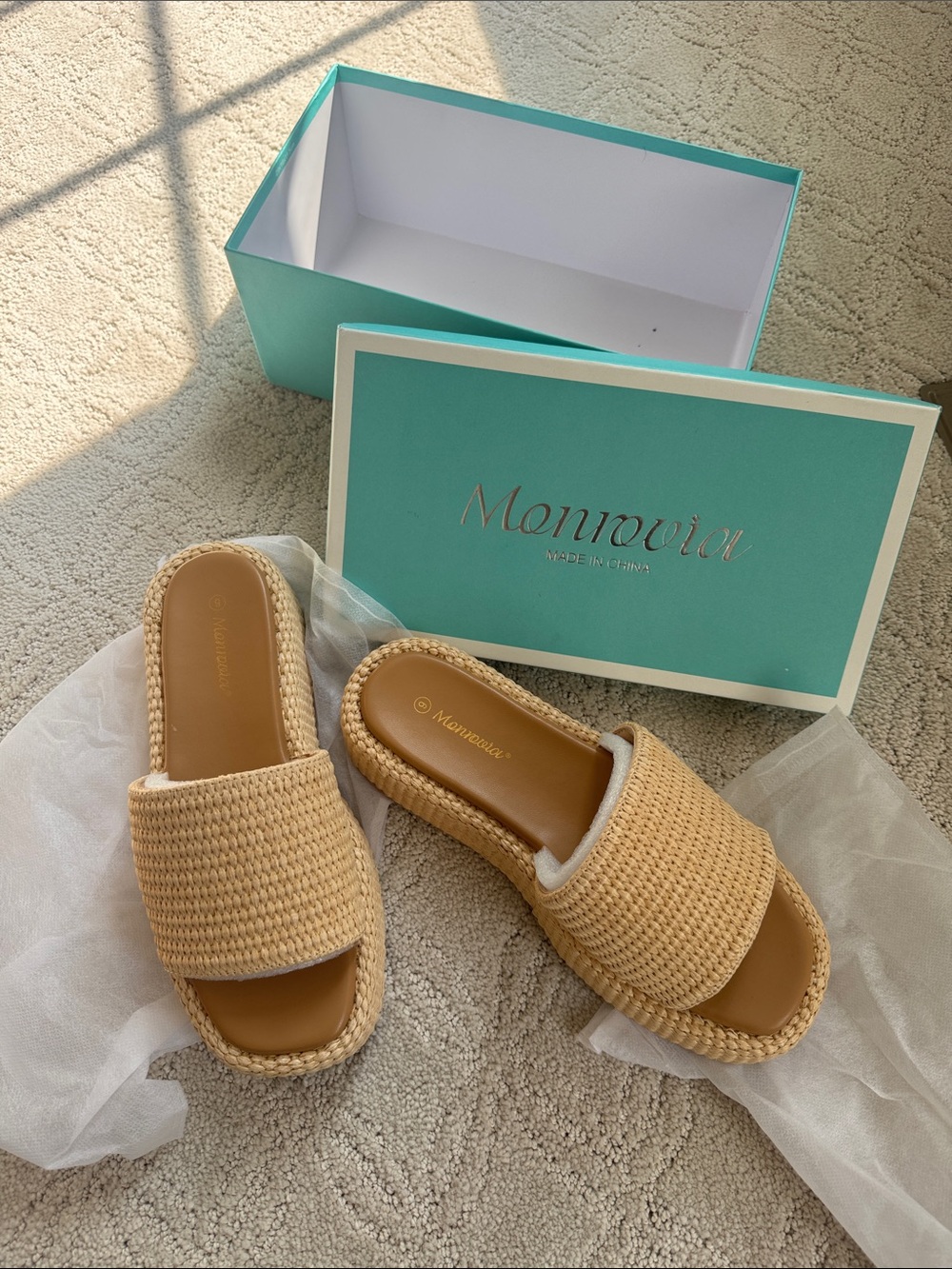 Monrow Beige Braided Slide Mules